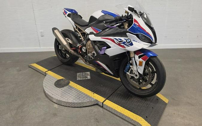 2022 BMW S 1000 RR Light White Racing Blue Racing Red