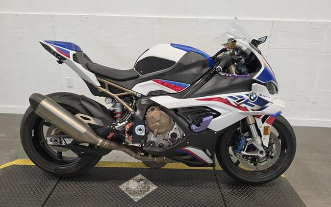 2022 BMW S 1000 RR Light White Racing Blue Racing Red
