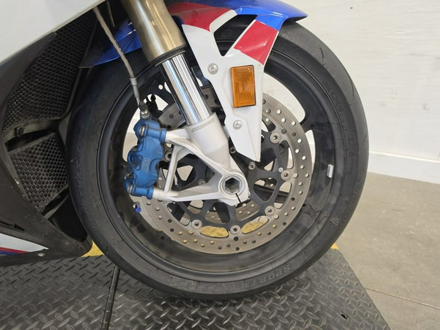 2022 BMW S 1000 RR Light White Racing Blue Racing Red