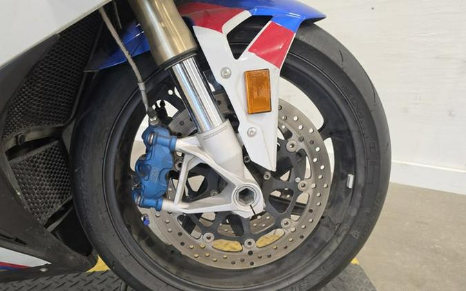 2022 BMW S 1000 RR Light White Racing Blue Racing Red