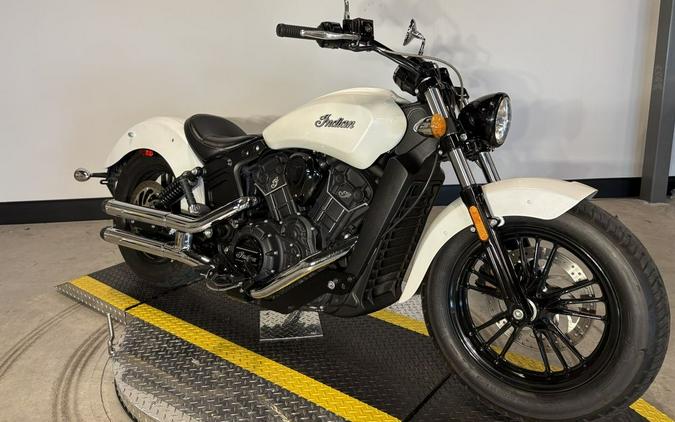 2016 Indian Motorcycle® SCOUT, 900, SOLID PEARL WHITE 49S