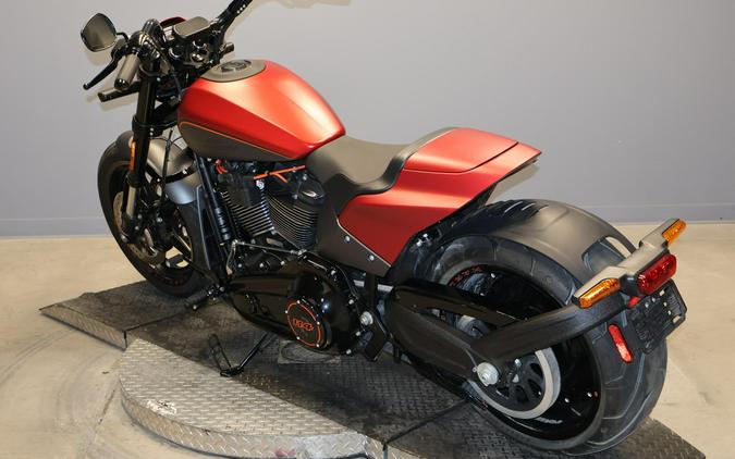 2019 Harley-Davidson FXDR 114