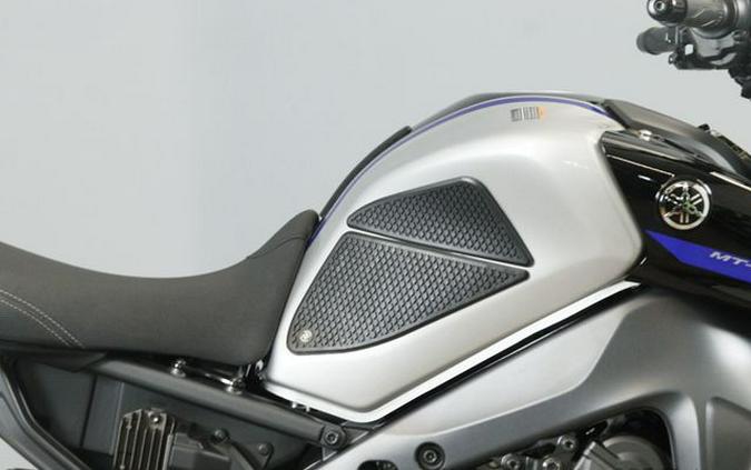 2023 Yamaha MT-09 SP
