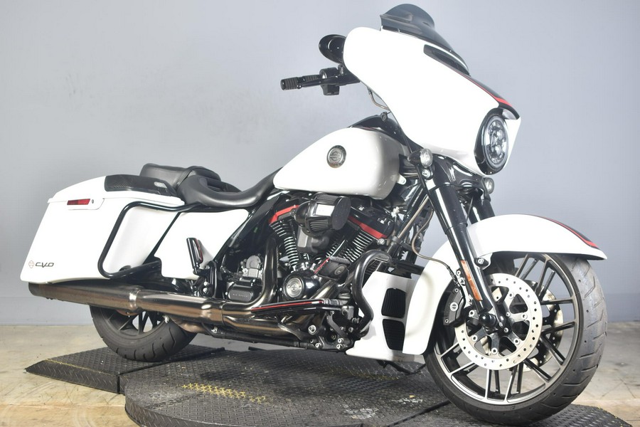2021 Harley-Davidson CVO Street Glide FLHXSE