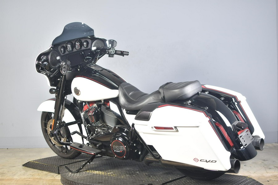 2021 Harley-Davidson CVO Street Glide FLHXSE