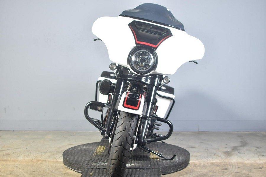 2021 Harley-Davidson CVO Street Glide FLHXSE