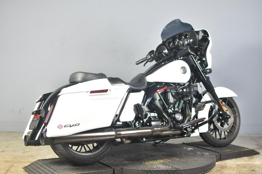 2021 Harley-Davidson CVO Street Glide FLHXSE