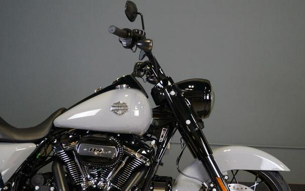 2024 Harley-Davidson® FLHRXS - Road King® Special