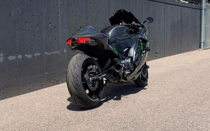 2022 Suzuki Hayabusa Review: Hypersport Track Time!