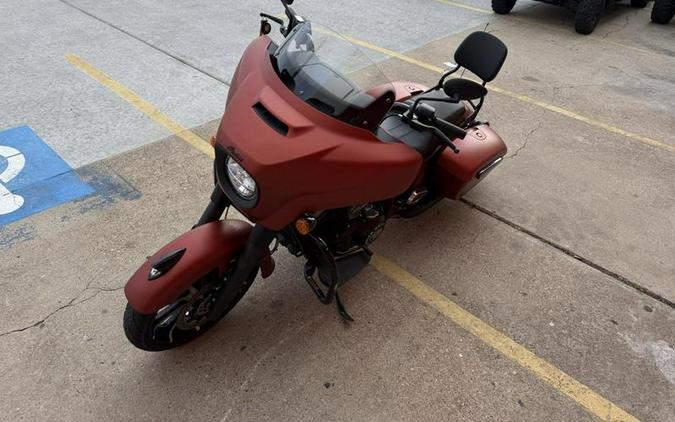 2021 Indian Motorcycle® Chieftain® Dark Horse® Icon Burnt Orange Metallic Smoke