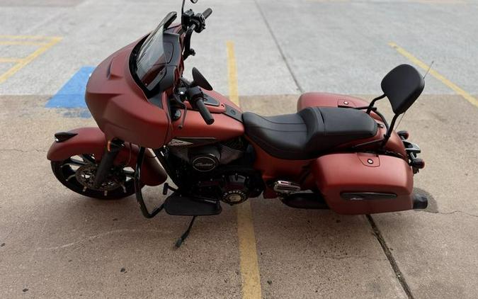 2021 Indian Motorcycle® Chieftain® Dark Horse® Icon Burnt Orange Metallic Smoke