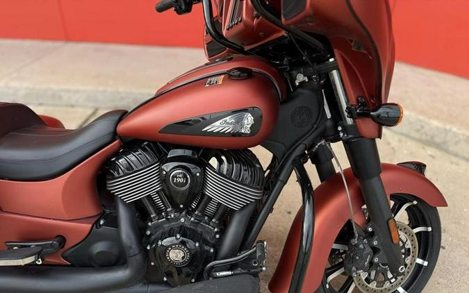 2021 Indian Motorcycle® Chieftain® Dark Horse® Icon Burnt Orange Metallic Smoke