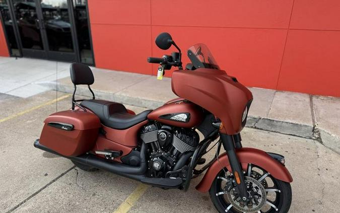 2021 Indian Motorcycle® Chieftain® Dark Horse® Icon Burnt Orange Metallic Smoke