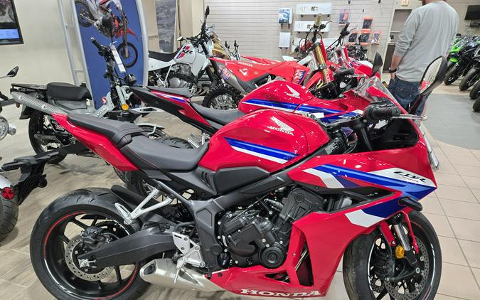 2026 HONDA CBR650R ECLUTCH