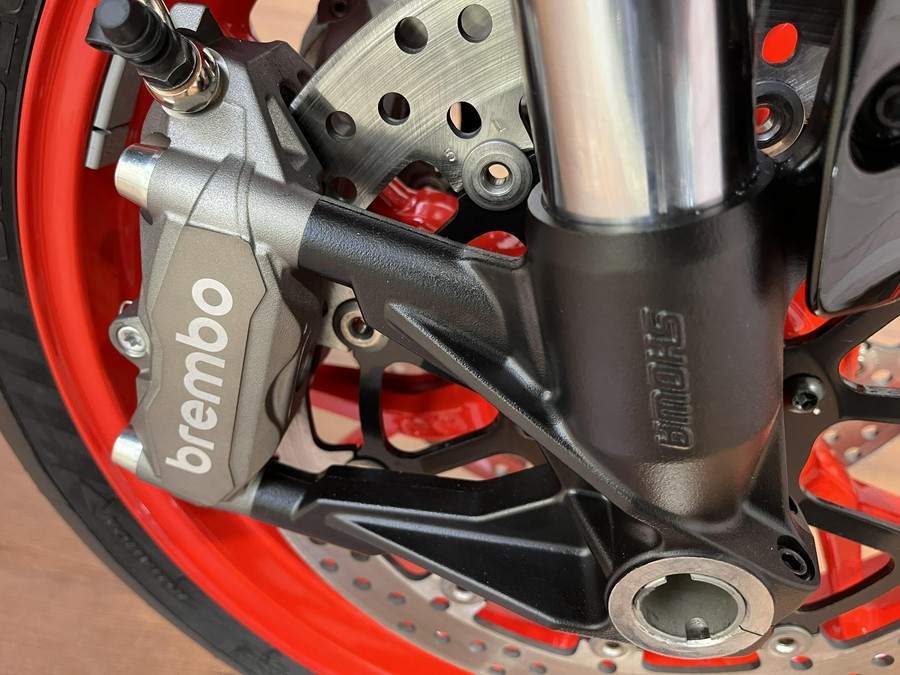 2026 Ducati MONSTER 896 PLUS V2