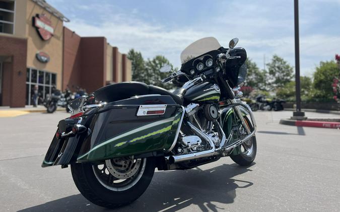 2006 Harley-Davidson® FLHTCU Screamin’ Eagle Ultra Classic Electra Glide EMERALD/GREEN 950394