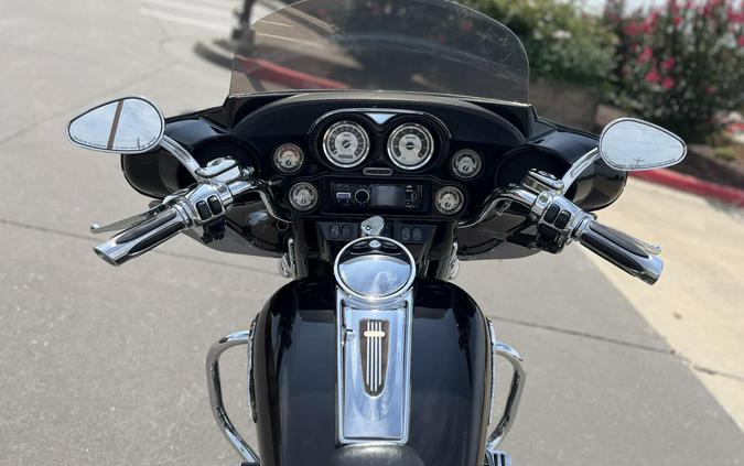 2006 Harley-Davidson® FLHTCU Screamin’ Eagle Ultra Classic Electra Glide EMERALD/GREEN 950394