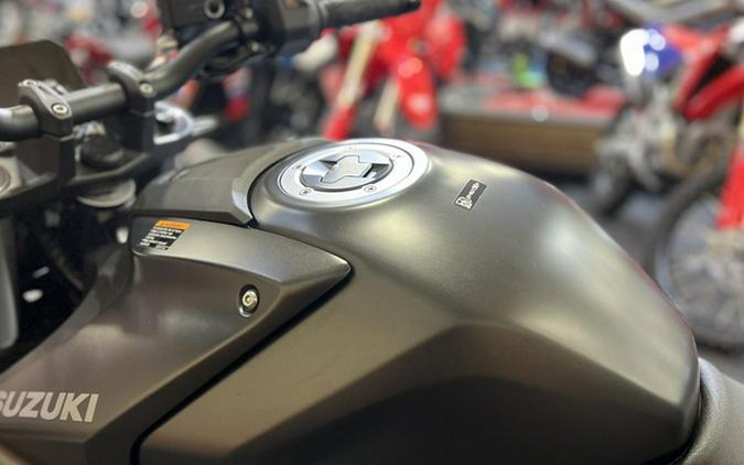 2025 Suzuki GSX 8S