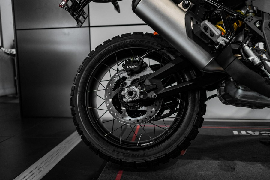 2025 Ducati DesertX