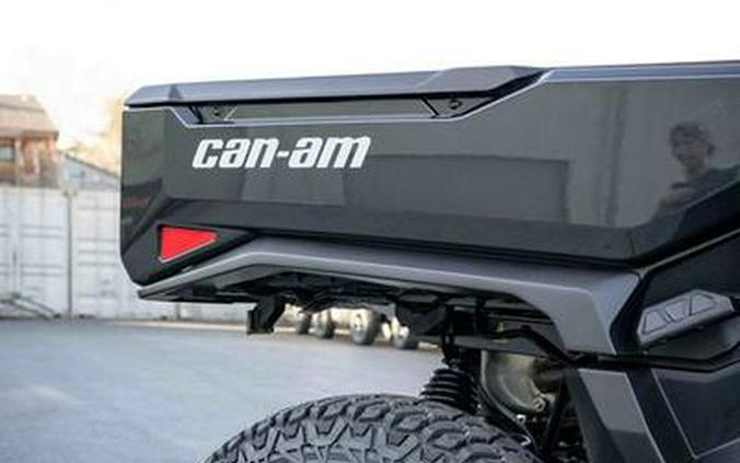 2026 Can-Am® Defender MAX XT CAB HD11 With 10.25 in.display