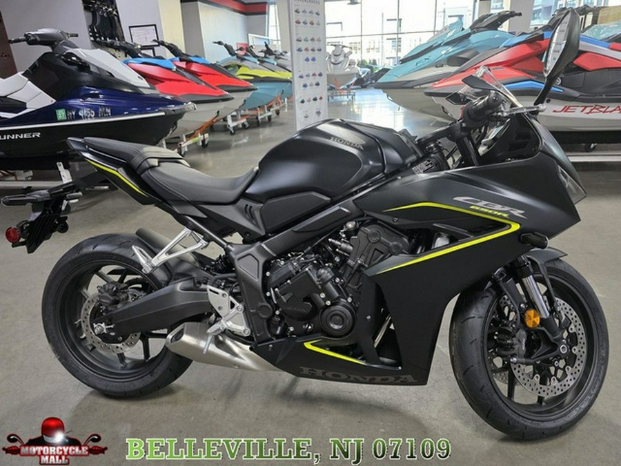 2026 Honda CBR650R E-Clutch