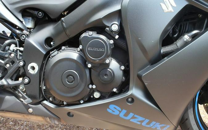 2019 Suzuki GSX-S1000FZ