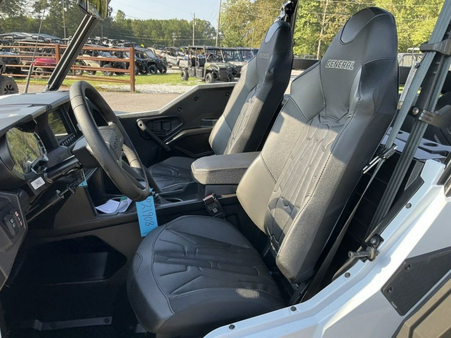 2027 Polaris GENERAL XP 1000 Ultimate