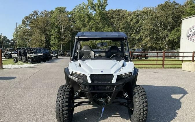 2027 Polaris GENERAL XP 1000 Ultimate