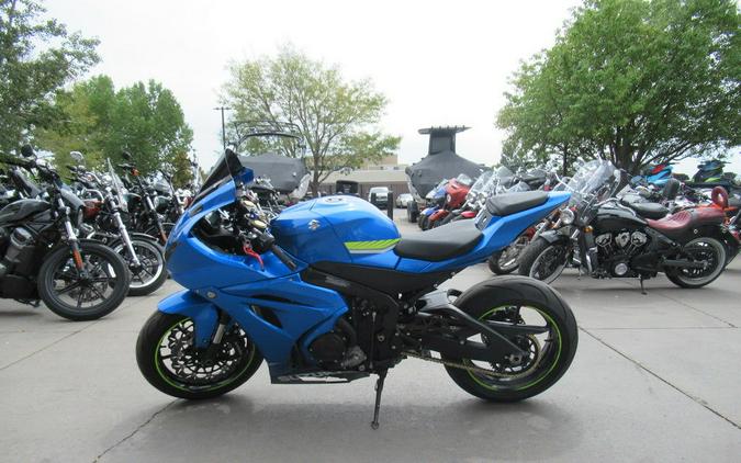 2017 Suzuki GSX-R1000