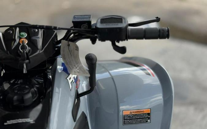 2025 Polaris® Phoenix 200