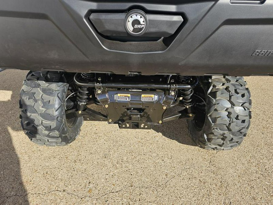 2026 Can-Am® Defender DPS HD9 Dark Wildland Camo