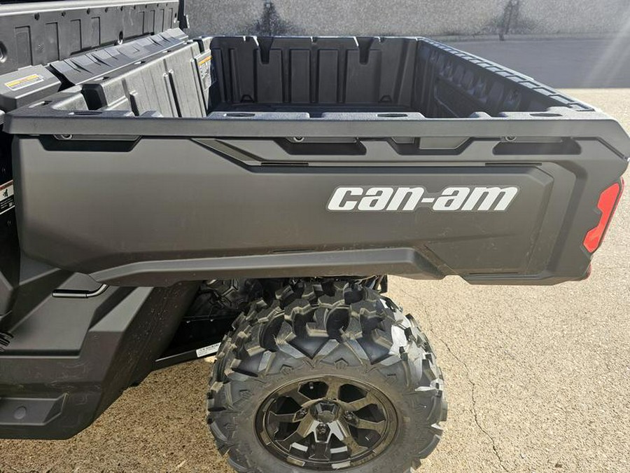 2026 Can-Am® Defender DPS HD9 Dark Wildland Camo