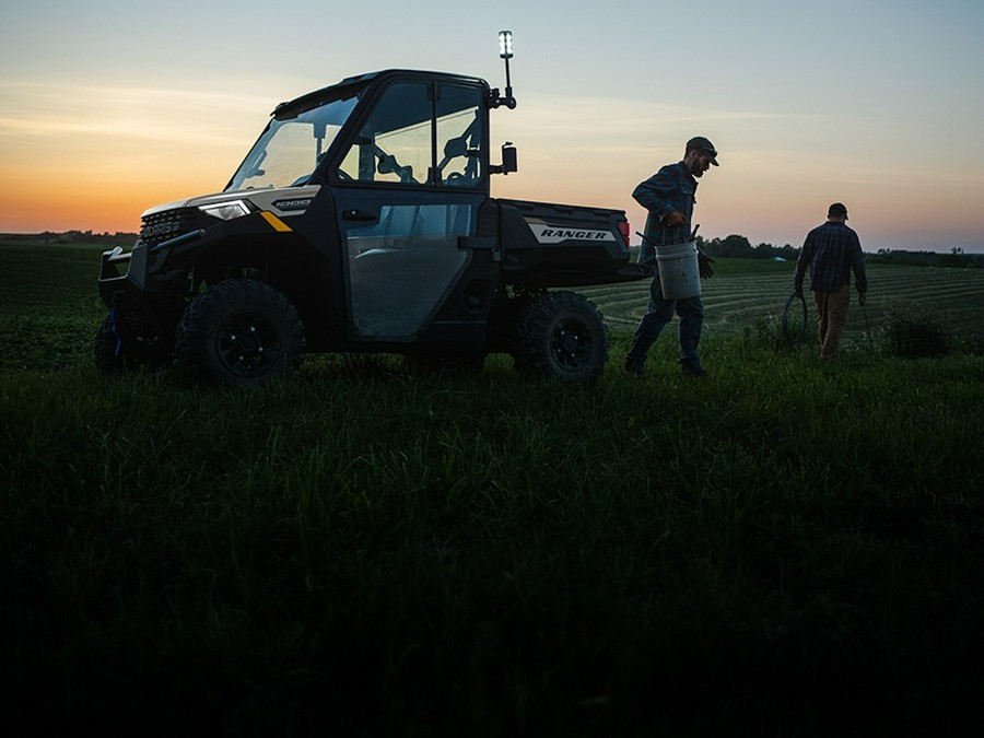 2026 POLARIS RANGER 1000 Premium Mirage Beige - 110360