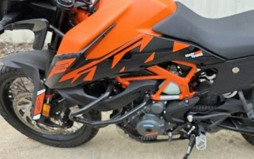 2023 KTM Adventure 390