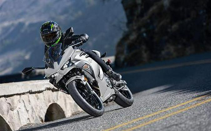 2025 Kawasaki Ninja® 500 ABS