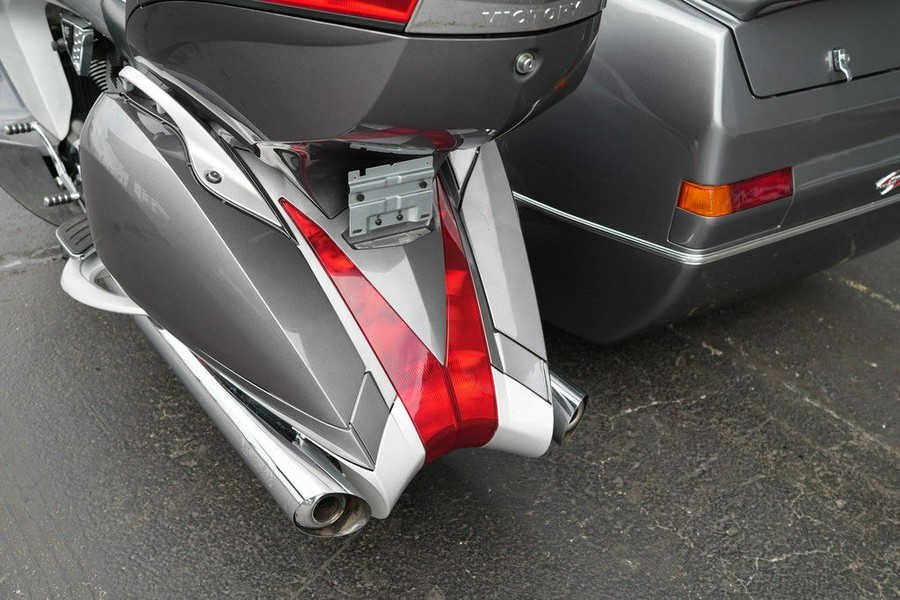 2008 Victory Motorcycles Vision Tour w/ Side Car