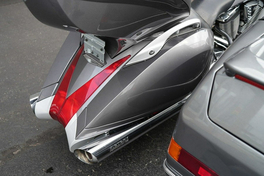 2008 Victory Motorcycles Vision Tour w/ Side Car