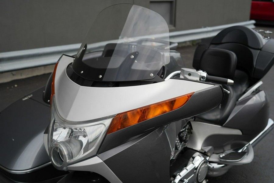 2008 Victory Motorcycles Vision Tour w/ Side Car