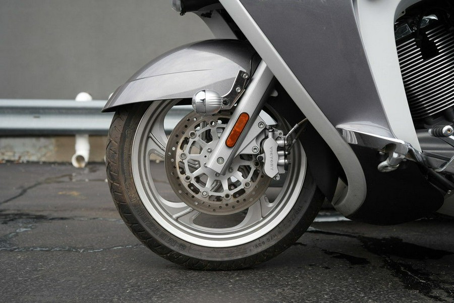 2008 Victory Motorcycles Vision Tour w/ Side Car