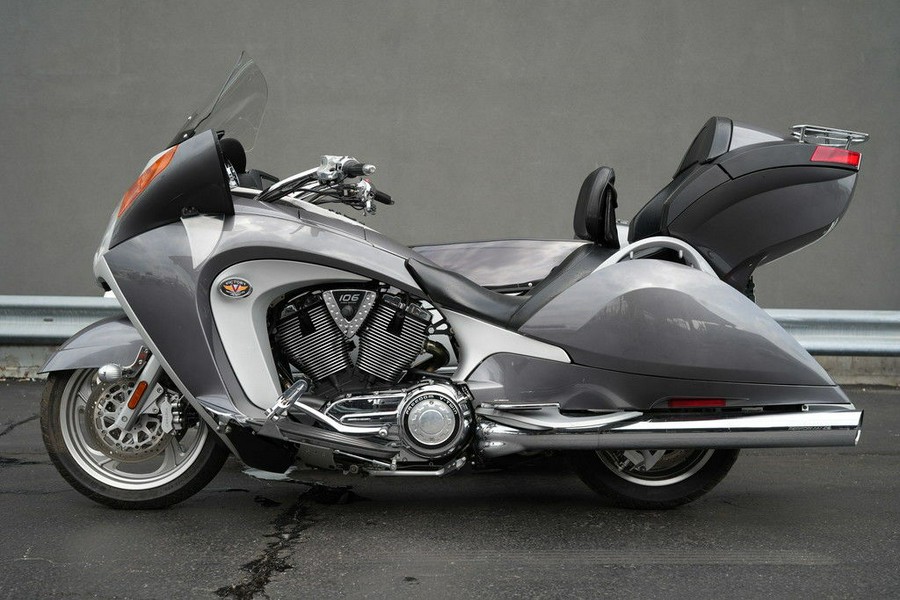 2008 Victory Motorcycles Vision Tour w/ Side Car