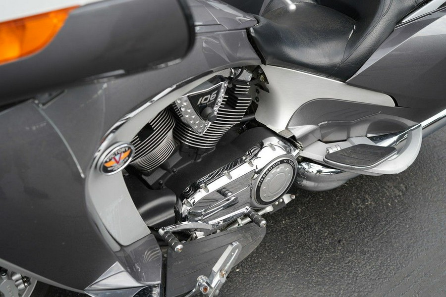 2008 Victory Motorcycles Vision Tour w/ Side Car