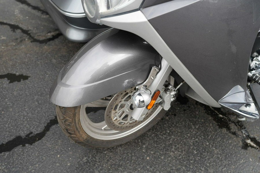 2008 Victory Motorcycles Vision Tour w/ Side Car