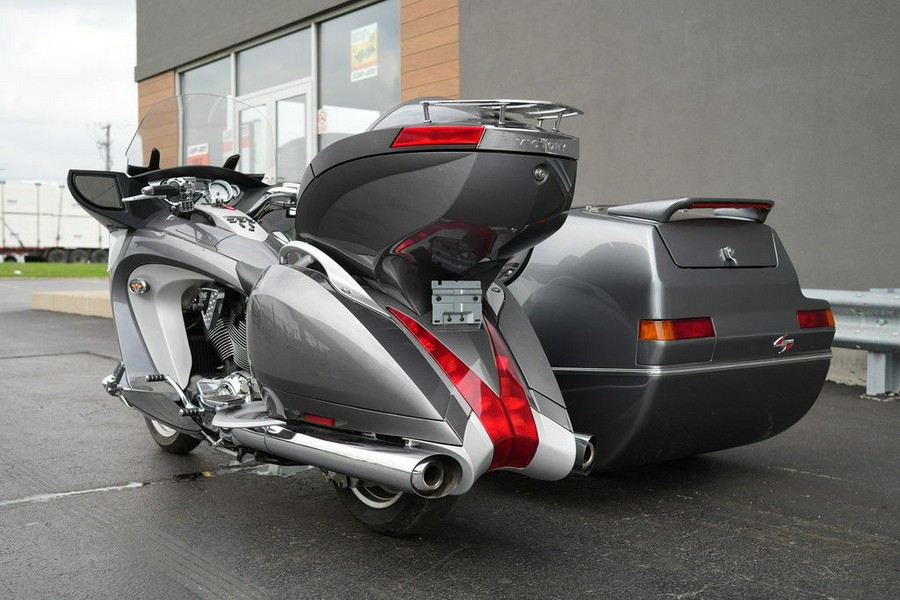 2008 Victory Motorcycles Vision Tour w/ Side Car