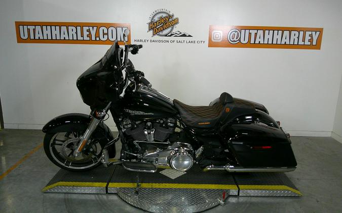 2017 Harley-Davidson Street Glide® Special