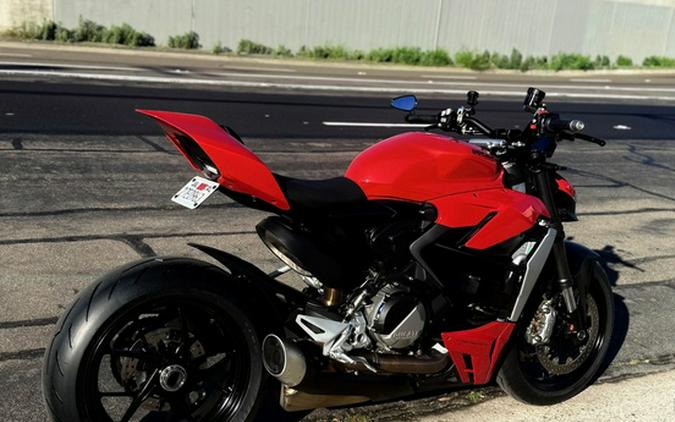 2025 Ducati Streetfighter V2