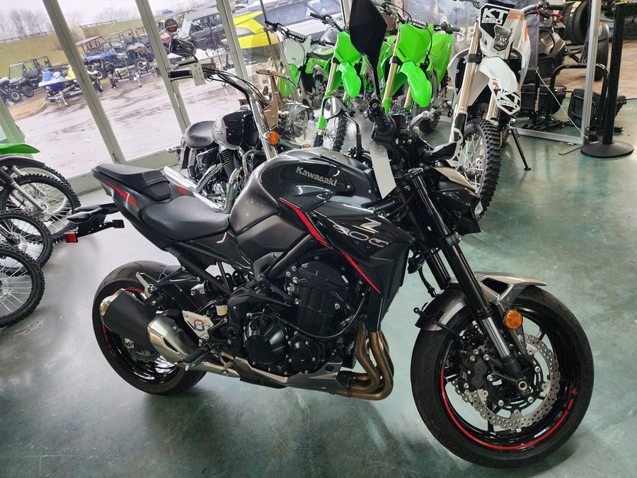 2023 Kawasaki Z900 ABS