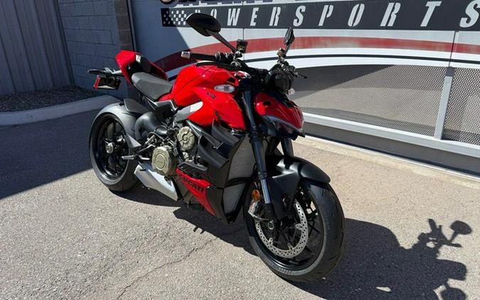2024 Ducati Streetfighter V4 Red