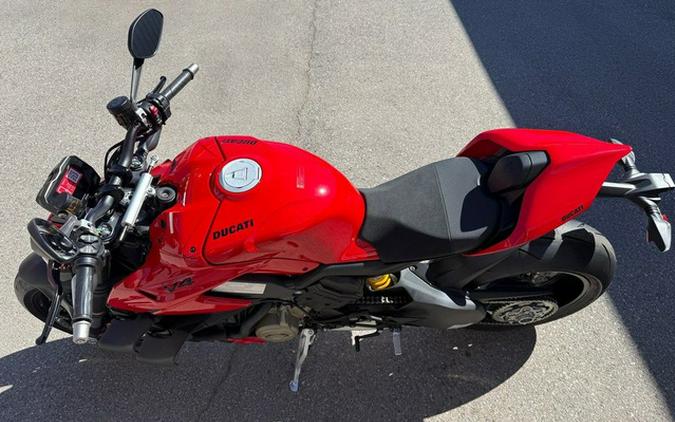 2024 Ducati Streetfighter V4 Red