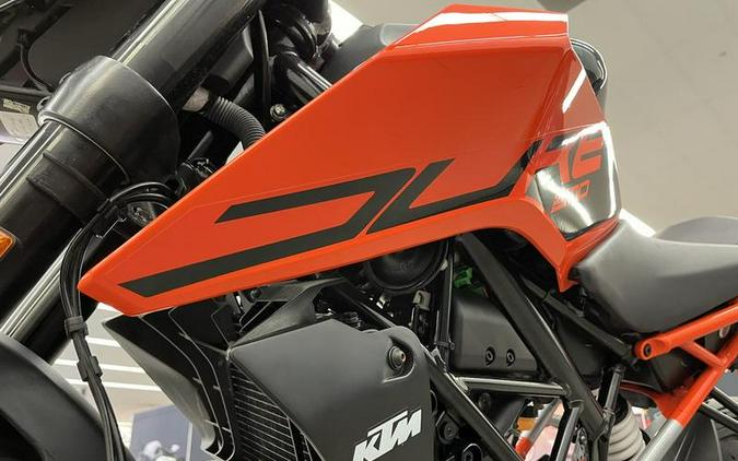 2022 KTM DUKE 200