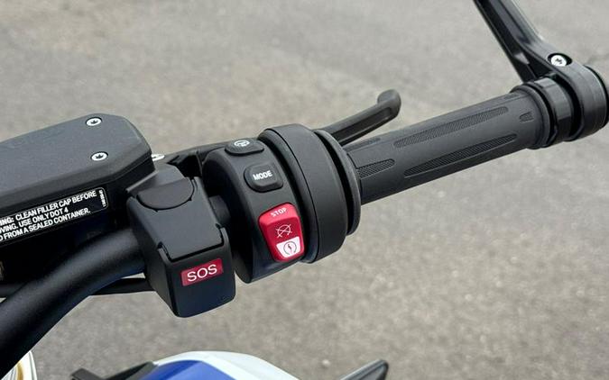 2026 BMW R 1300 R